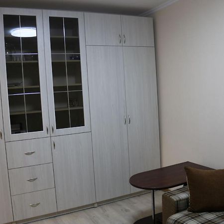 Смарт-Квартира На Юності Vinnytsja Buitenkant foto